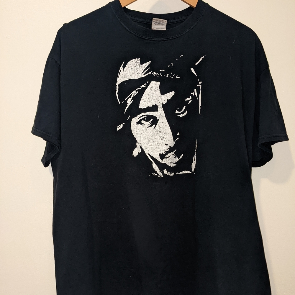 Vintage Tupac t shirt size XL